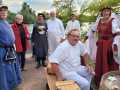 5-Der-OB-zu-Besuch-bei-der-Mannschaft